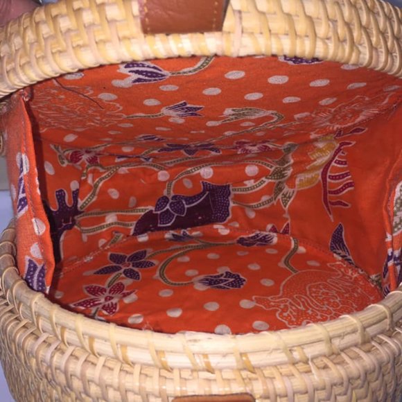 New summer handbag - Picture 4 of 5